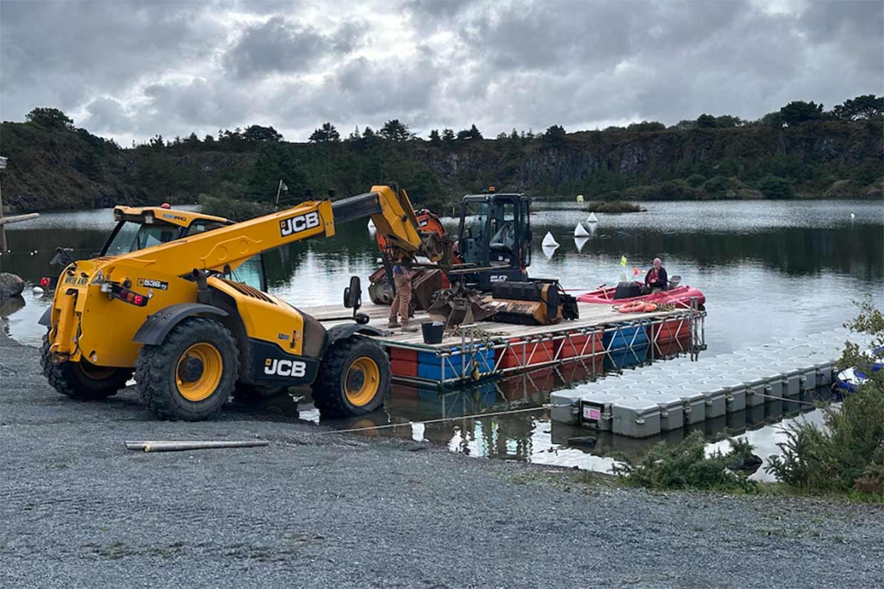 loading-the-float